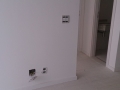 Instalação de interruptores e tomadas nos apartamentos